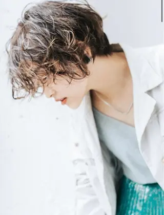 パーマ ✨透明感カラー✨ ikuma 🇬🇧のヘアスタイル