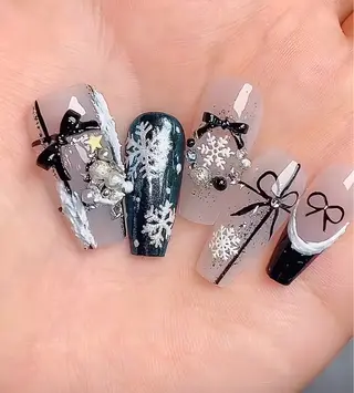 セミロング サニー ハウスのネイルデザイン