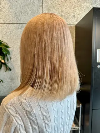 ミディアム ブリーチ/暖色カラー 🍎豊田修太郎のヘアスタイル