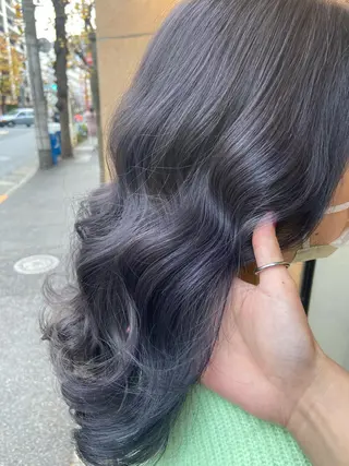 カラー ayumi🦖/ ブリーチカラーのヘアスタイル