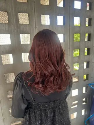 カラー 羽根 ひなののヘアスタイル