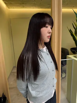 ロング カラー 伶風/デザインカット /ボブ/透明感カラーのヘアスタイル