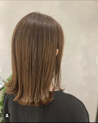 ミディアム カラー ヘアアレンジ エグチ アキラのヘアスタイル
