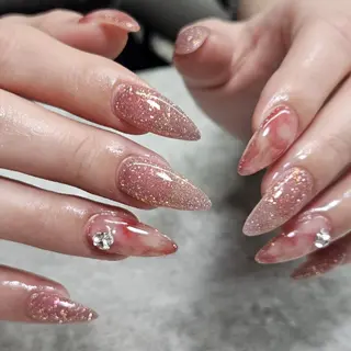 ネイル Lia Nailのネイルデザイン