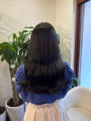 ロング ブリーチ予約率90% 以上✨森山陽向のヘアスタイル