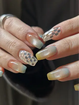 ネイル talo .のネイルデザイン