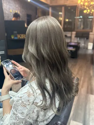 セミロング 井上 武輝のヘアスタイル