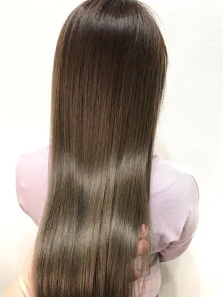 ロング カラー 服部 樹季のヘアスタイル