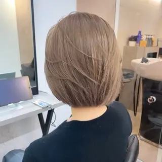 ショート カラー 透明感/韓国風 🤍moeka🤍のヘアスタイル