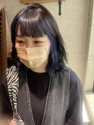 ミディアム アティリー 西梅田のヘアスタイル