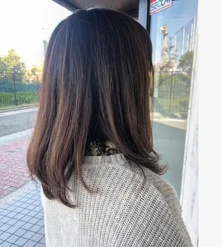 ミディアム MOLLA 浅香山店所属・谷口ゆめ/縮毛矯正/ カット/美眉ワックスのヘアスタイル