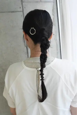 ロング ヘアアレンジ cime所属・cime(シィーム) 宮元茉里奈のヘアスタイル