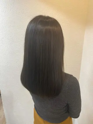 カラー PUUR所属・🍒鈴木 エミリ🍒のヘアスタイル