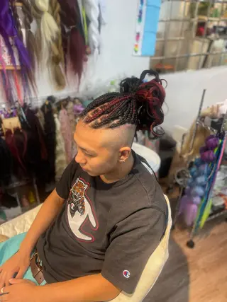 ミディアム ヘアアレンジ scamp所属・scamp⭐️ さくらのヘアスタイル