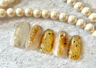 ミディアム BURGUNDY 🌹eriのネイルデザイン