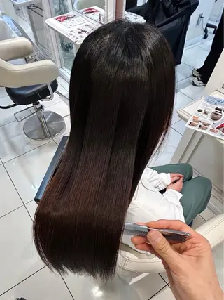 ロング 髪質改善🥂✨ Mioのヘアスタイル