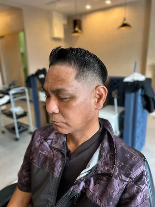 ショート メンズ THEBARBER TEN所属・伊禮 海凪のヘアスタイル