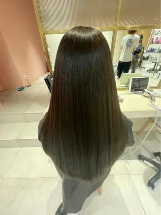 ロング ''透明感カラー'' あんりのヘアスタイル