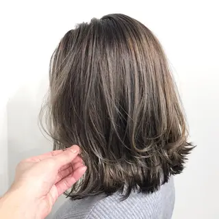 ミディアム タカハシ ユウキのヘアスタイル