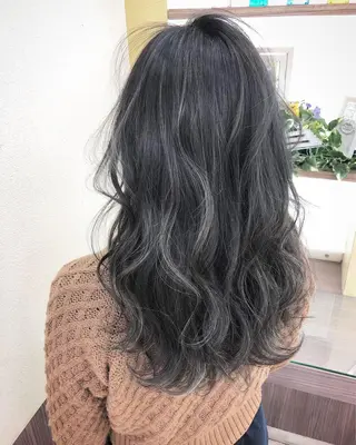 セミロング カラー EARTH 越谷店のヘアスタイル