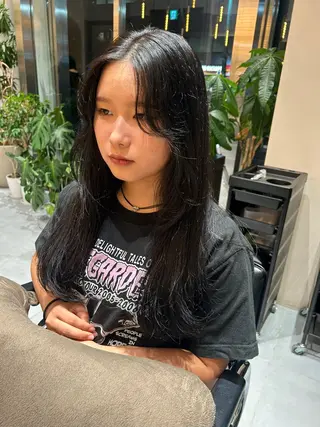 ロング カラー 風香🪼レイヤー /透明感カラーのヘアスタイル