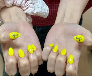 ネイル IYOU NAIL町田店所属・IYOUNAIL- Piggyのネイルデザイン