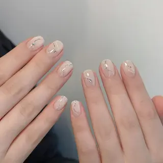 ネイル 鹿取 春子のネイルデザイン