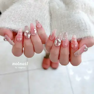 ネイル ノルネイル所属・河合 里桜のネイルデザイン