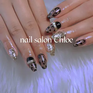 ネイル 鈴木 利奈のネイルデザイン