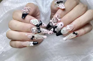 ネイル NIE MoMoのネイルデザイン