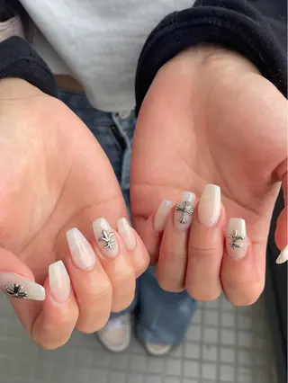 ネイル One HARUNAのネイルデザイン