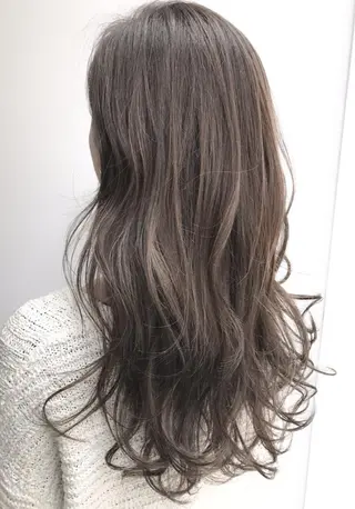 ロング カラー 土谷 敦郎のヘアスタイル