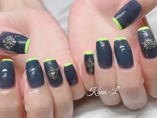 ネイル 芦辺 香奈のネイルデザイン