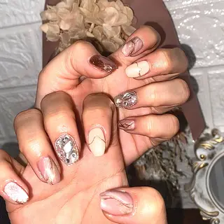 ネイル うるつやネイル🫧 Amiのネイルデザイン