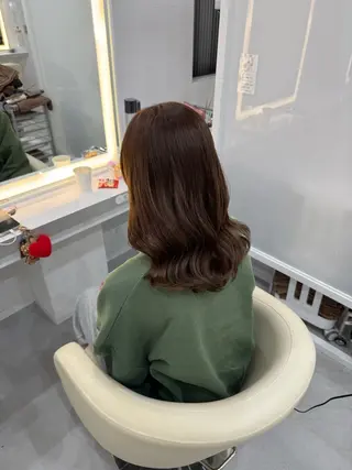 セミロング R/🎀 ヘアセット・艶カラーのヘアスタイル