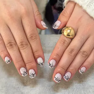 ネイル ひらい さなのネイルデザイン