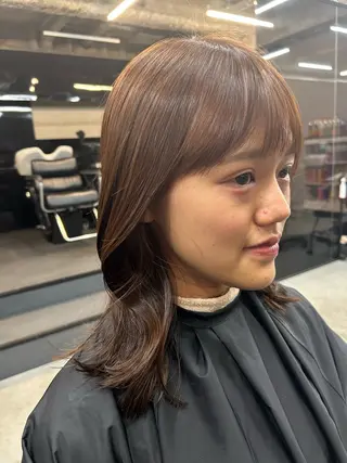 ミディアム 女性らしいモテヘア 韓国ヘアhikariのヘアスタイル