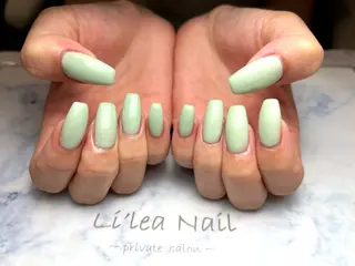 ネイル Li'leaNail AINAのネイルデザイン