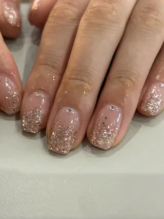 ネイル scré as Ételのネイルデザイン