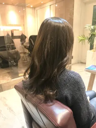 セミロング カラー 髪質改善・艶髪特化 木村侑平のヘアスタイル