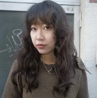 セミロング パーマ タマキ/似合わせ カット/Wカラーのヘアスタイル