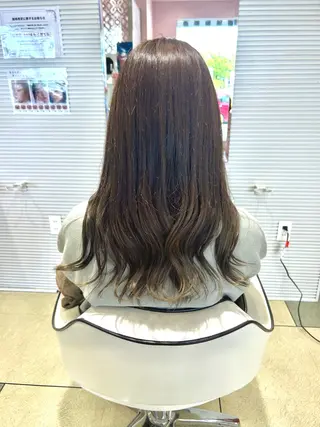 カラー 🩷愛咲🩷レイヤー /透明感カラーのヘアスタイル