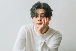 ショート パーマ メンズ 山崎 洋輔のヘアスタイル