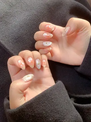 ネイル 💅E•U•B NAIL🌹所属・横浜市中区曙町 ネイルE·U·Bのネイルデザイン