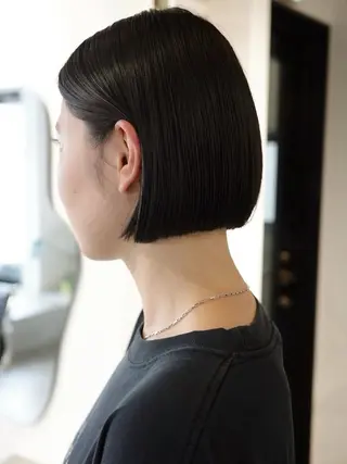 ミディアム groovy所属・学芸大学/bob/ Sakuraのヘアスタイル