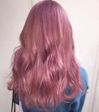 ロング カラー ヘアアレンジ L'wis所属・🪄🫧ハイトーン/ 乙津茜🐰L'wisのヘアスタイル