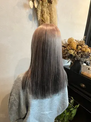 カラー encount by mahalo所属・前田 美里のヘアスタイル