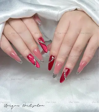 ネイル UniqueNail 長さだし専門店のネイルデザイン