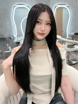 ロング 🩵縮毛矯正 /🫧harukaのヘアスタイル