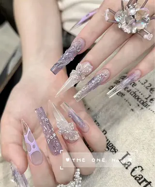 ネイル The oneアオイ アオイのネイルデザイン